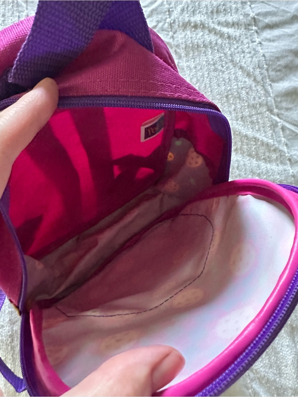 Vintage Disney Purple Winnie the Pooh Kids Backpack with Pink Front Pocket - Picture 5 of 10